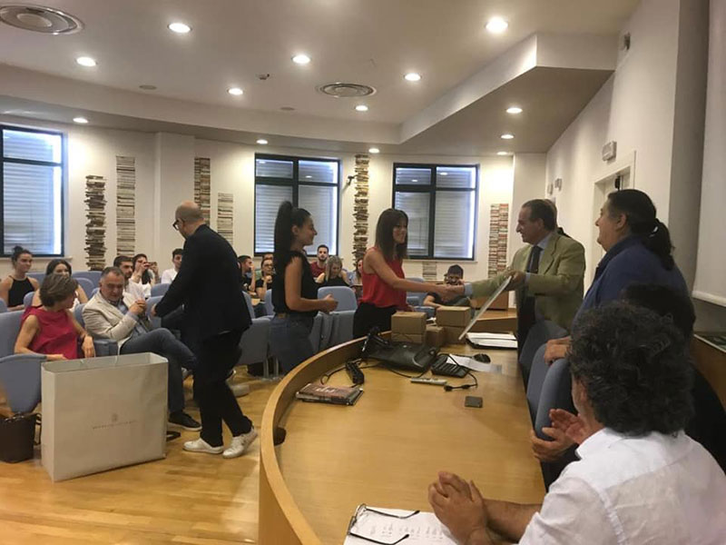 Il concorso era riservato agli studenti del laboratorio di Desgin del I anno del Corso di Laurea in Design.